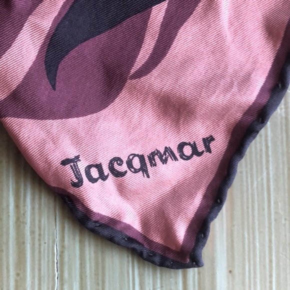 Jacqmar Designer Vintage Silky Scarf 28”x 28” - Picture 3 of 6